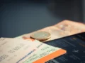 Tips Memesan Tiket Pesawat Murah demi Liburan Hemat Maksimal